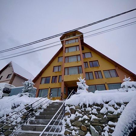 Pensiunea Zimbru รานกา ภายนอก รูปภาพ